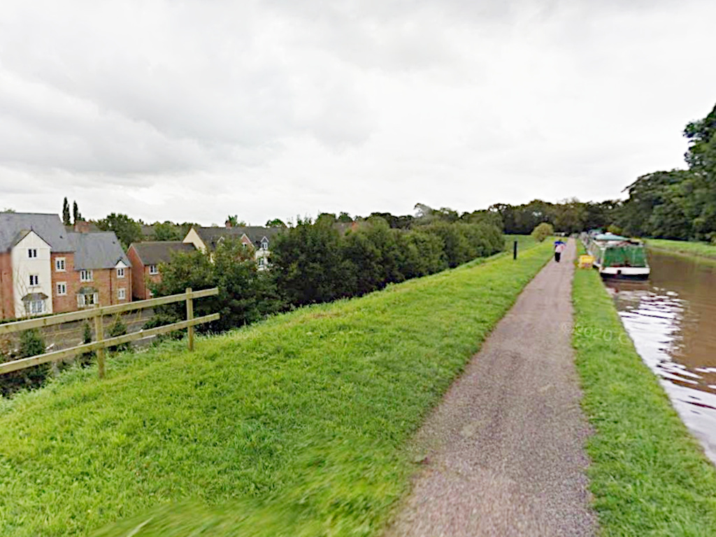 Nantwich Embankment