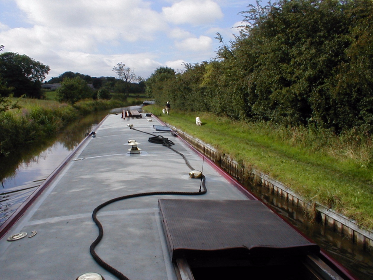 Macclesfield Canal north of Bridge #86.