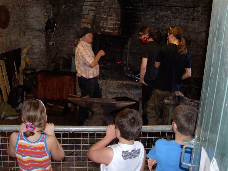 Children at Tooley's Yard