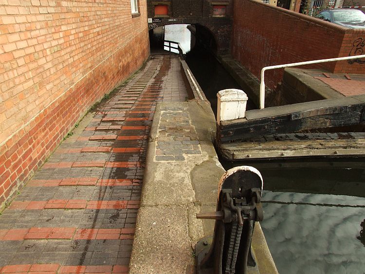 A leaky Lock