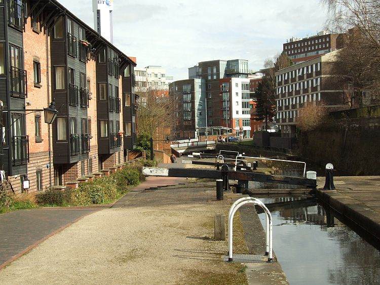 Approach to Saturday Bridge