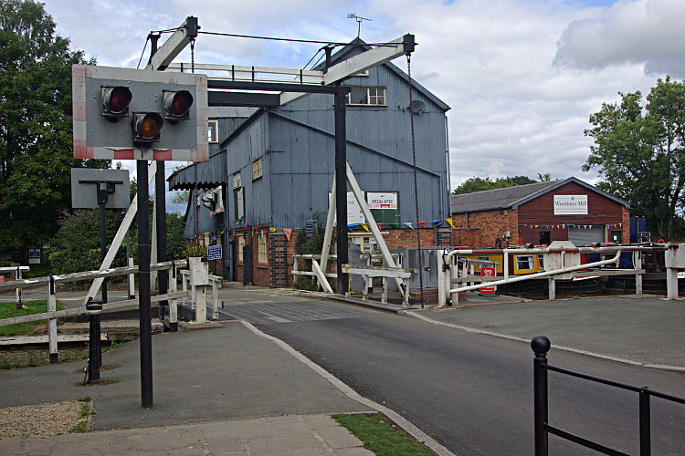 Wrenbury Mill