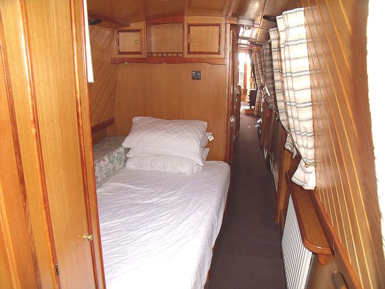 Adderbury Aft Cabin