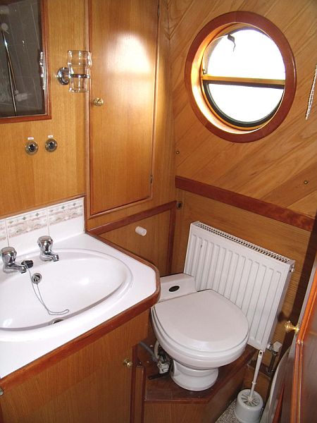 Adderbury Bathroom
