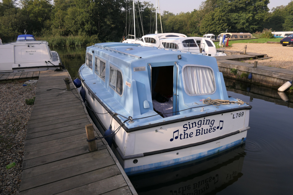 Singing the Blues moored at Wayford in the slipway area
