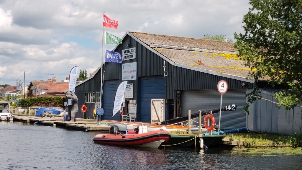 Southgates Yard, Horning