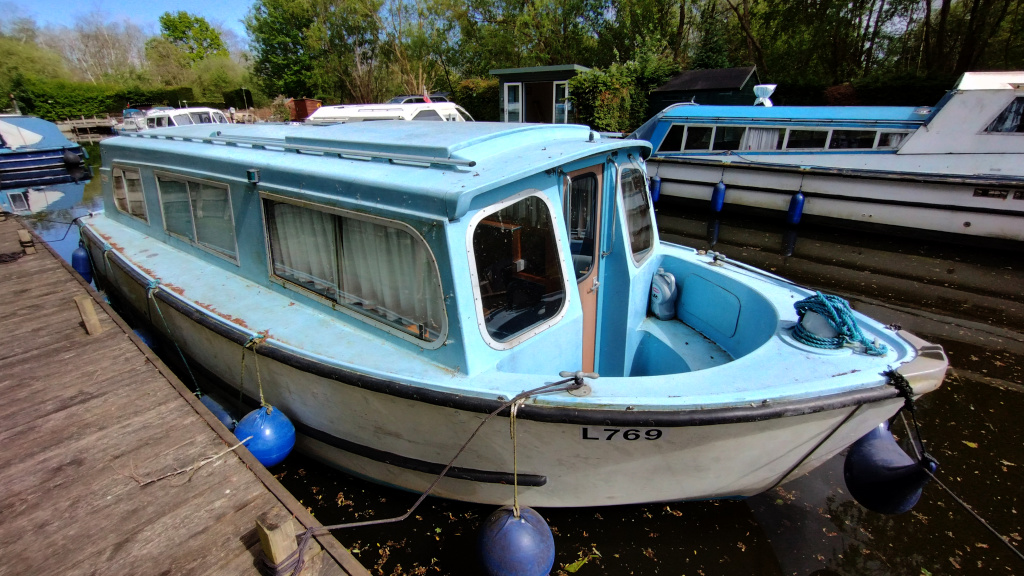 Dirt on the side decks