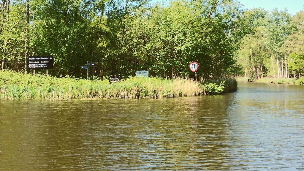 Entrance of Lime Kiln Dyke